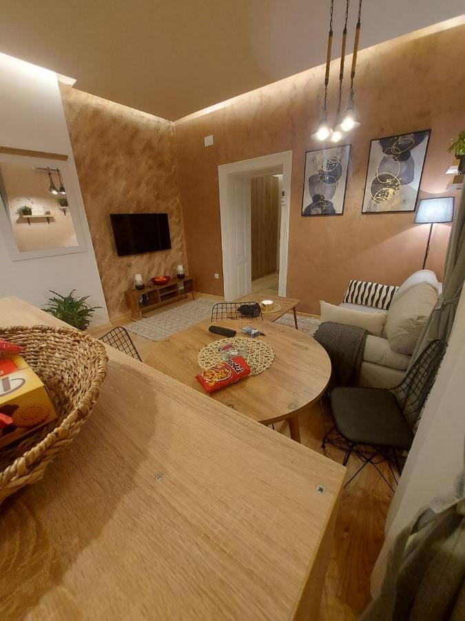 Obilic Apartmani Belgrade Luaran gambar